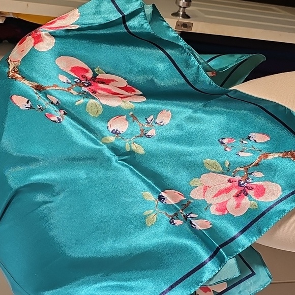 Lovely Floral Teal Scarf. 35" Square. Great Used Condition. - Picture 3 of 5